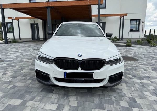 BMW Seria 5 cena 169900 przebieg: 166700, rok produkcji 2017 z Rybnik małe 704